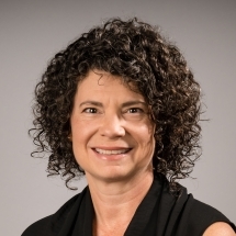 Headshot of Vicki Callan